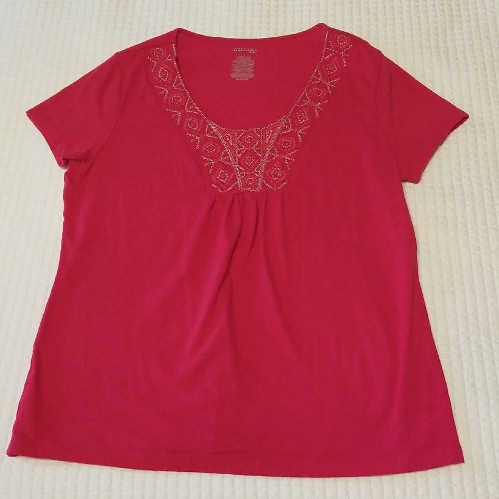 St. John's Bay Fuchsia Red Short Sleeve Embellished Shirt Size L 100% Cotton